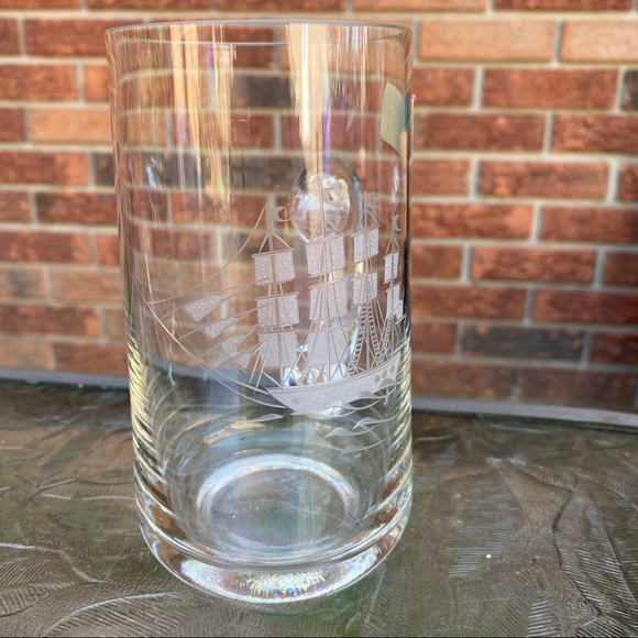 Lausitzer Glas Crystal Etched Sailboat Glass - Picture 6 of 9